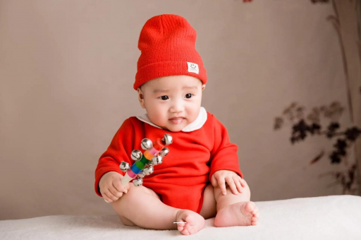 日照六个月宝宝总是摇头